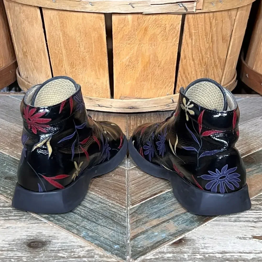 Aster Black Patent Leather Floral Flowers Multicolor Lace-Up Boots Youth EU 29